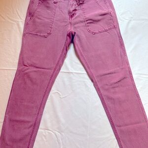 Gap six 8/29 GF coupe jeans, tapered & skinny, worn purple color